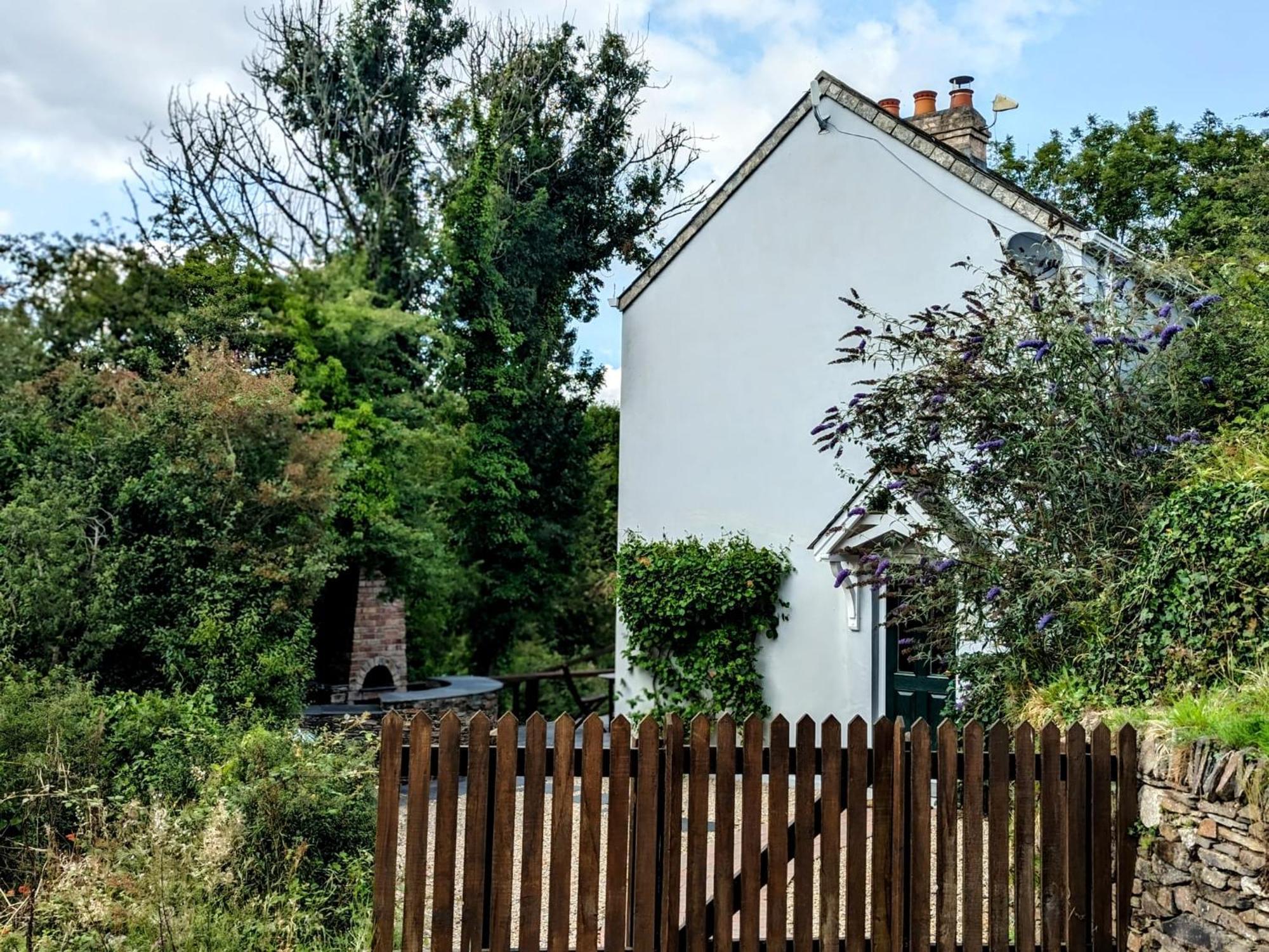Romantic Secluded Hideaway Cottage In Cornwall Truro Exterior foto
